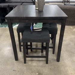 Pub Table Set 