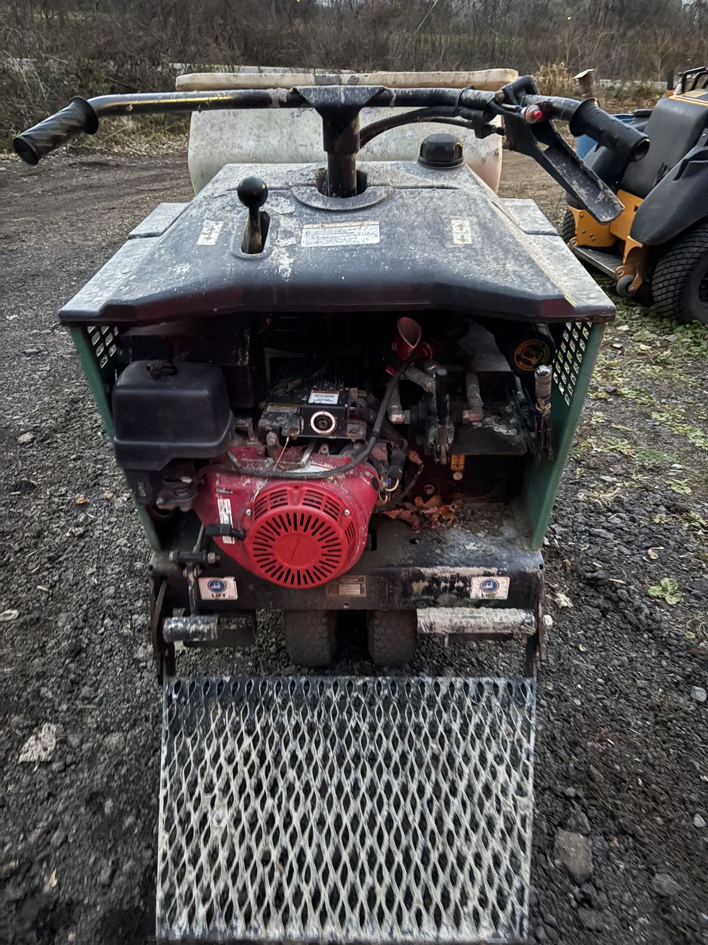 Concrete Mud Muggy Runs Great