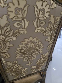 One Of A Kind Marge Carson Dinning Set 