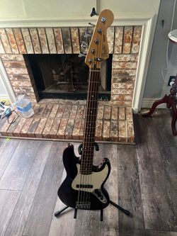 Bass Guitar 5 string