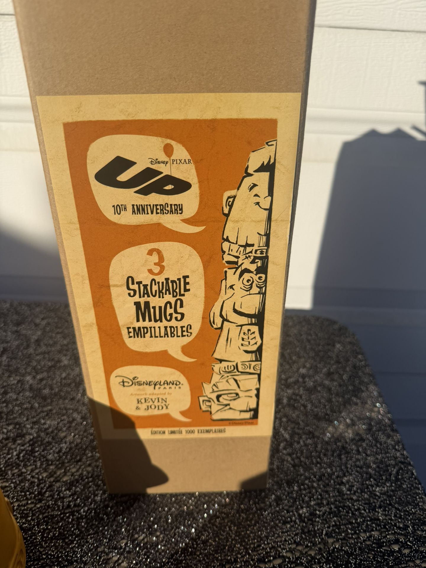 Disneyland Paris UP Stackable Tiki Mugs Kevin and Jody LE 1000 10th Anniversary