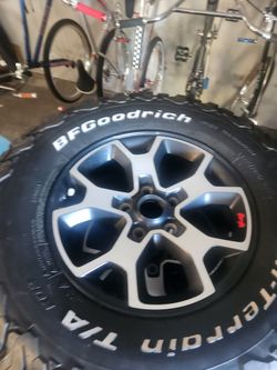 5 BF Goodrich KO2 285 75r17 Jeep JL Tires And Rims Tpms Sensors Balanced and Ready to Mount