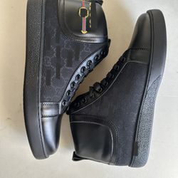 Men’s Shoes Size 8
