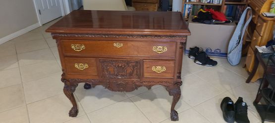 Bedside chest