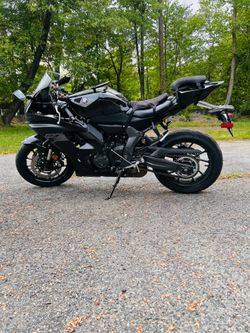 Yamaha r7