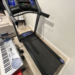 Horizon T101 Treadmill 