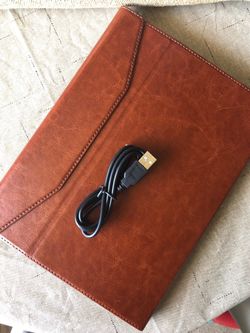 Tablet keyboard case