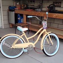 Huffy Beach Cruiser