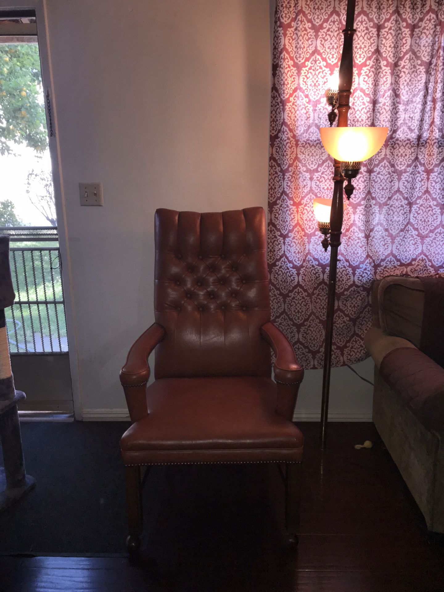 Vintage Swivel Executive Leather Chair  