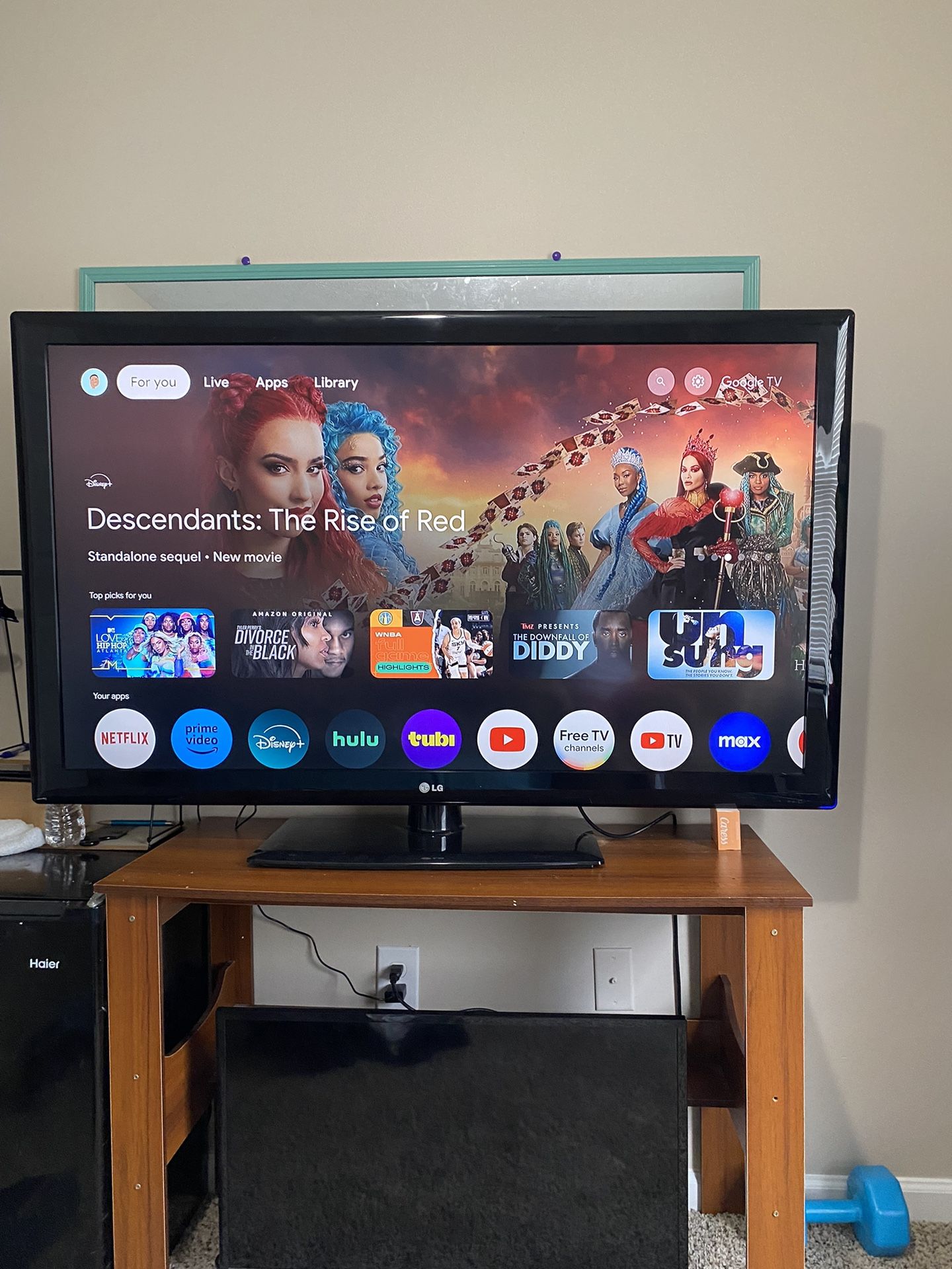 LG 55 Inch LCD TV