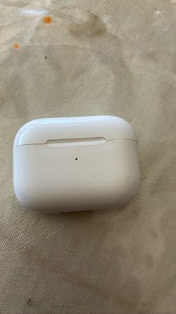 Fake apple earbuds