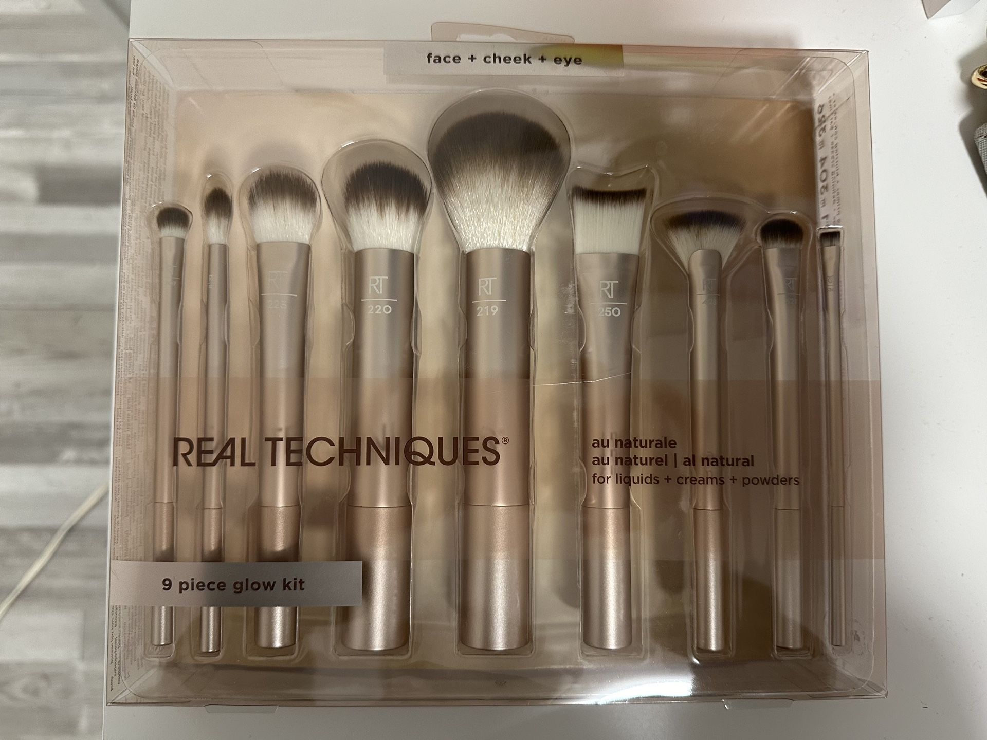 Real Techniques Makeup Brushes 