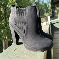 H&M Black Suede Ankle Boots