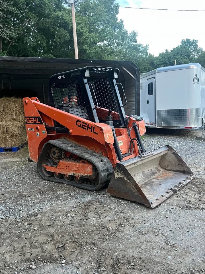 Gehl RT135 Skid Steer