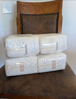 Huggies Skin Essentials (Size 2) ~124 Diapers