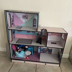 LOL Doll House 