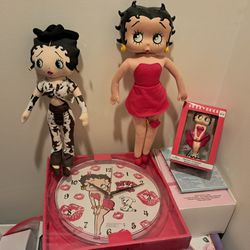 Betty Boop Dolls And Clock 