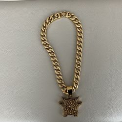 Gold diamond Gengar chain