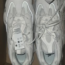 Size 11.5 Yeezy 500 Bone White