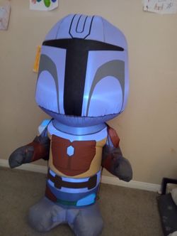 Starwars yard inflatible