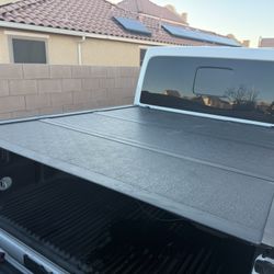 Rough Country Low Profile Hard Tri-Fold Tonneau Cover