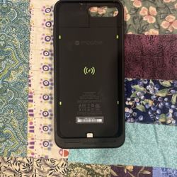 iPhone 8 Plus Mophie  Battery Case 