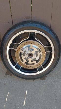 Road Glide 18"inch rim$200