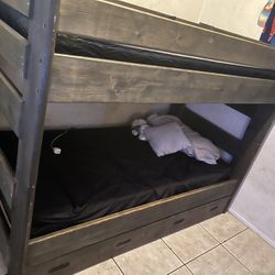 Bunk Bed 