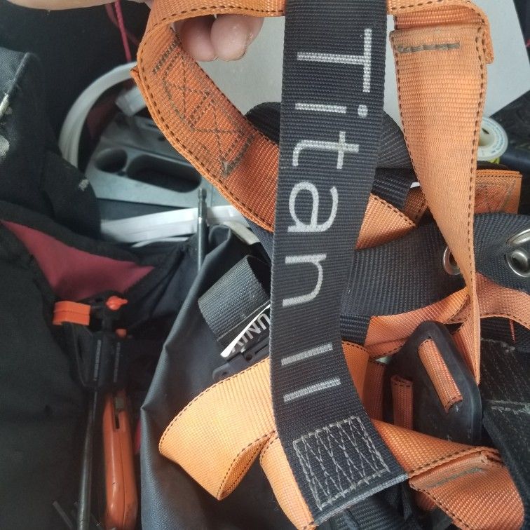 Fall Safety With Lanyard