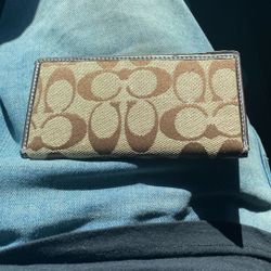 Vintage Coach Leather Wallet 