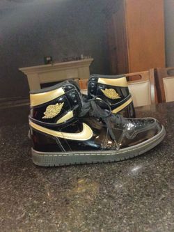 Air Jordan 1 Back Metallic Gold