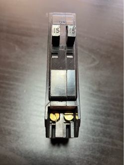 SQUARE D Type QOT1515 Tandem 15 amp Single Pole 120V Breaker