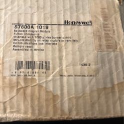 Honeywell Fulton Burner Control. 