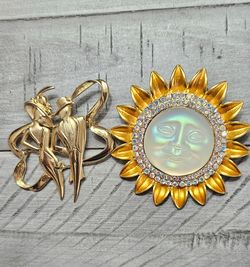 Vintage Gold-Tone Brooch Lot of 2