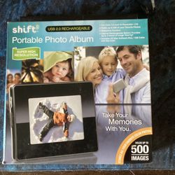 Shift Portable Photo Album