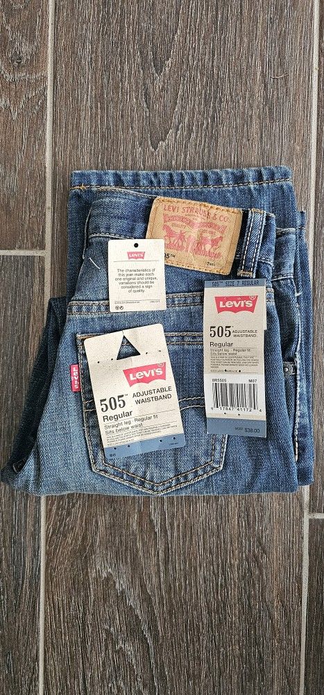 Levis Boys Size 7