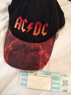 AC DC Angus Young signed ball cap this was Angus Young baseball cap