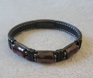Men's black leather bracelet adorned with polished natural brown tiger's eye stone accents and blackened stainless steel magnetic clasp, 9 Inch. New