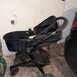 EvenFlo Pivot Modular Car seat And Stroller