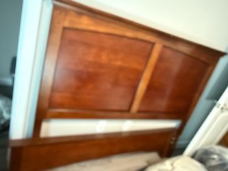 2 sets of head board and foot board