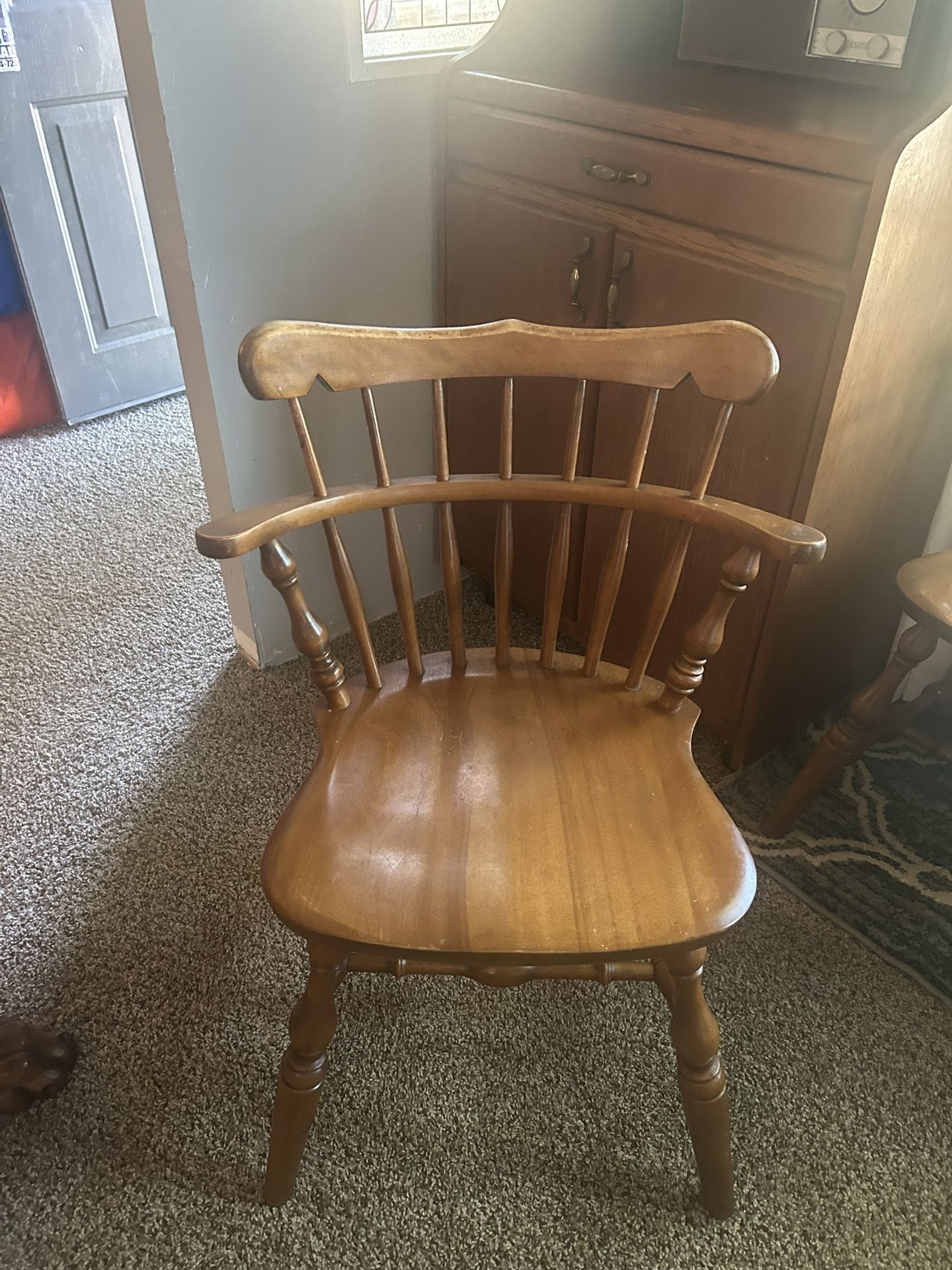Old Table Chairs X4