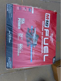 Milwaukee fuel table saw kit w/ 12.0 battery