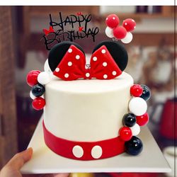 New Minnie Mouse cake toppers ♥️