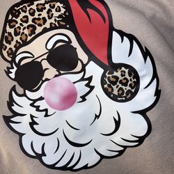 XL Beige Sweatshirt: Santa Claus Leopard Print 