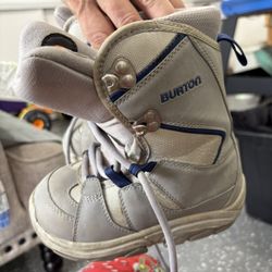 Burton Youth Snowboard Boots Size1