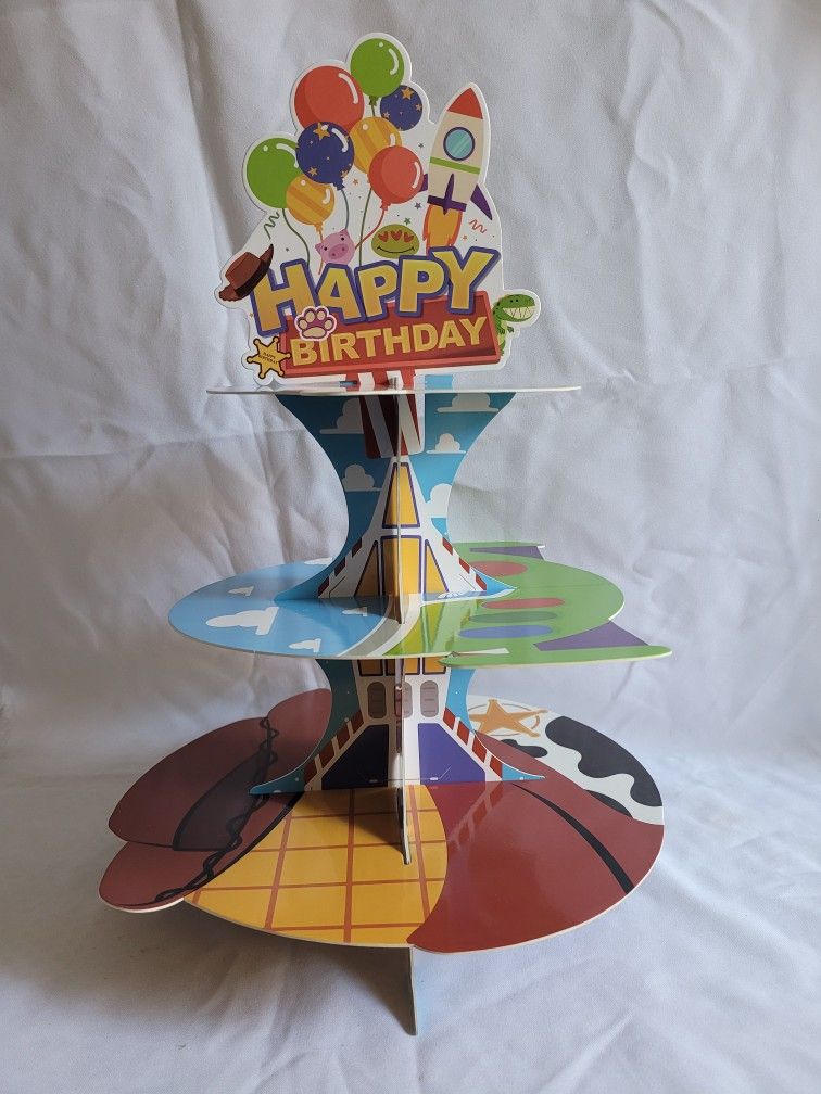 Toy Story-themed cupcake stand