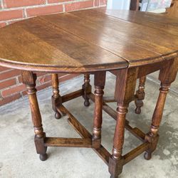 Antique Solid Oak Gate Leg Table