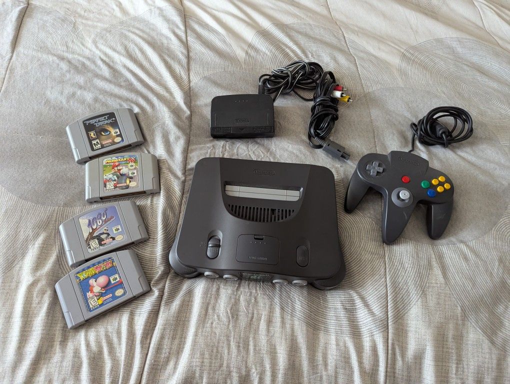 N64 Console and games