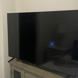 55 Inch Smart TV