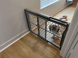 Expandable Pet Gate